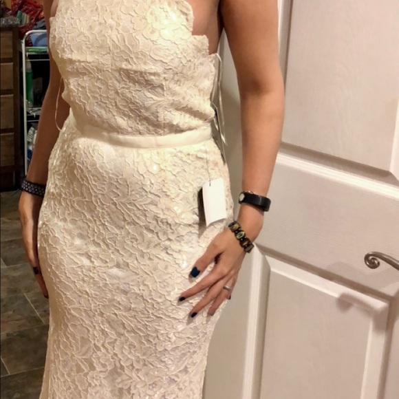 Lulu’s wedding dress - Picture 6 of 6